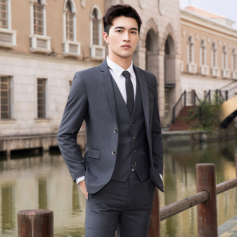 Męskie wiosenne i jesienne sukienki dla drużbów garnitury męskie męskie koreański styl Slim profesjonalne garnitury męski trzyczęściowy zestaw ślubny