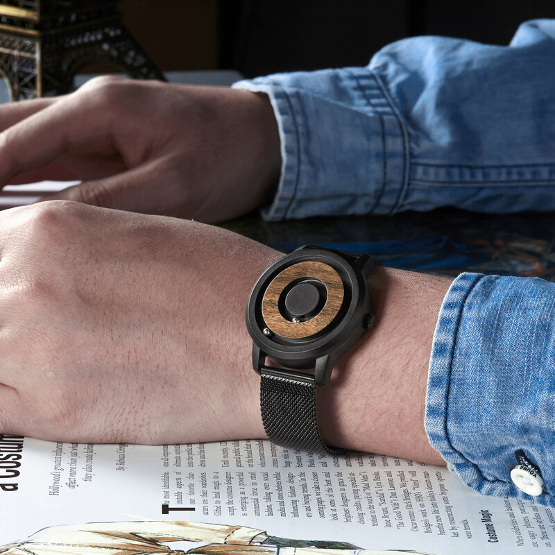 นาฬิกาคู่ใหม่แบบมินิมอลลิสต์สายไม้เข็มขัดแม่เหล็กไร้สเกลสเกลสเกลสีธรรมชาติของผู้ชายแฟชั่น