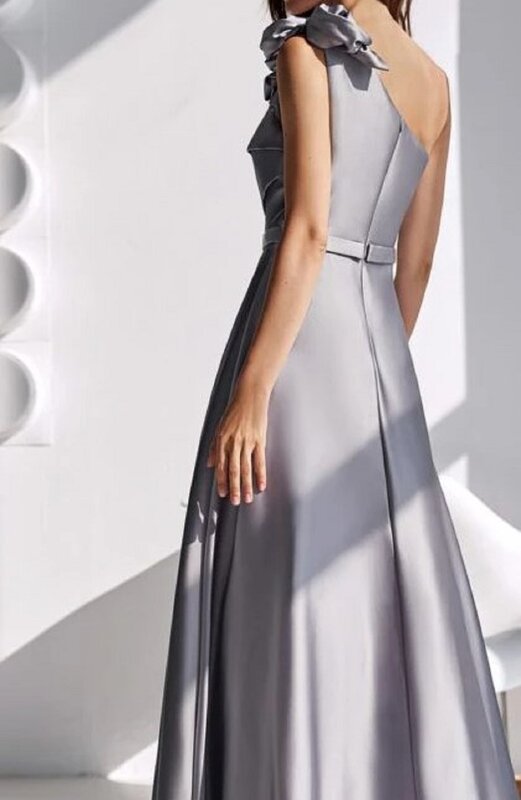 Женское атласное платье с одним открытым плечом, длинное Плиссированное вечернее платье без рукавов, атласное платье для выпускного вечера, 2024