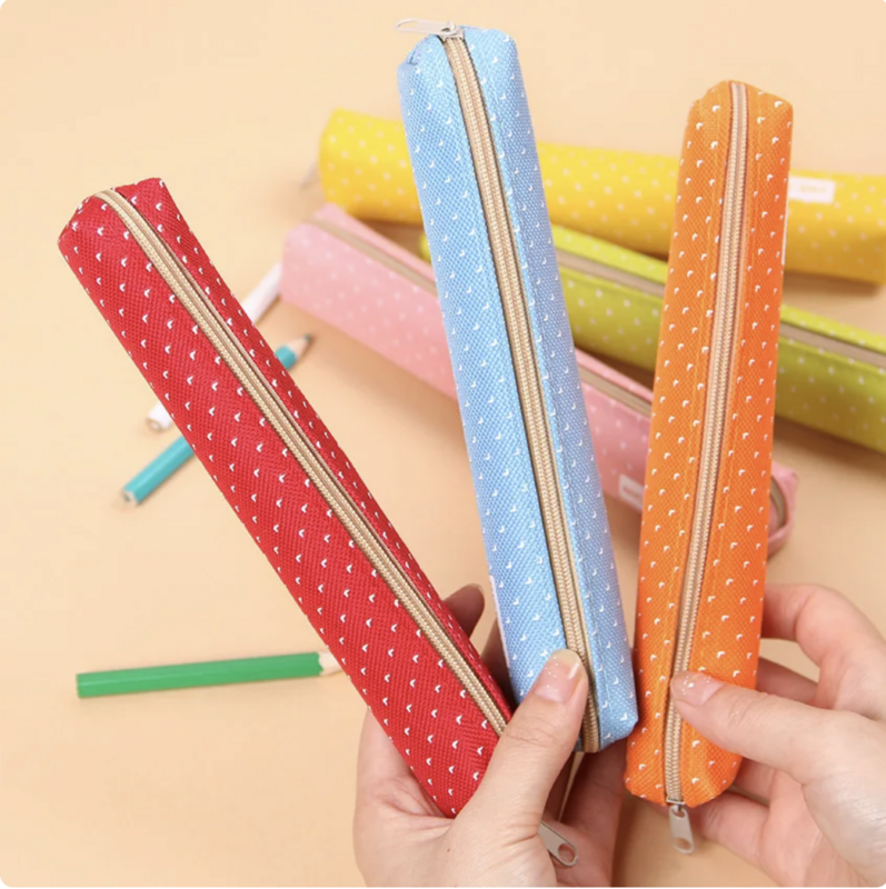 Estuches de lápices de lona con cremallera para mujer, bolsa de papelería de punto Kawaii, pequeña y fresca, material escolar, Color aleatorio