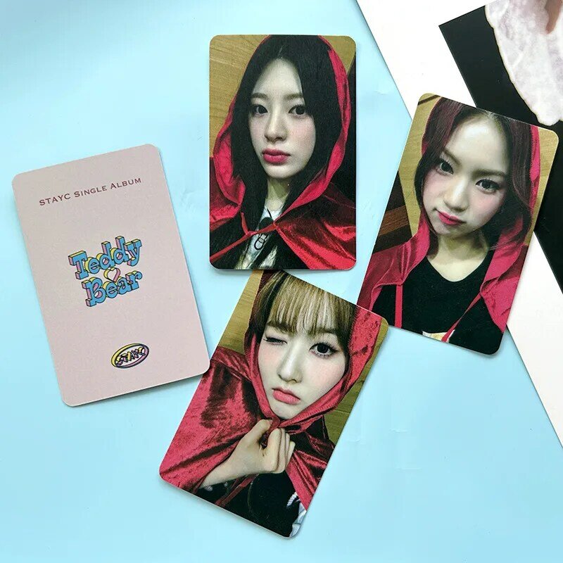 KPOP STAYC Album di orsacchiotti cartoline di carte impermeabili su entrambi i lati LOMO Card SUMIN SIEUN ISA SEEUN YOON J