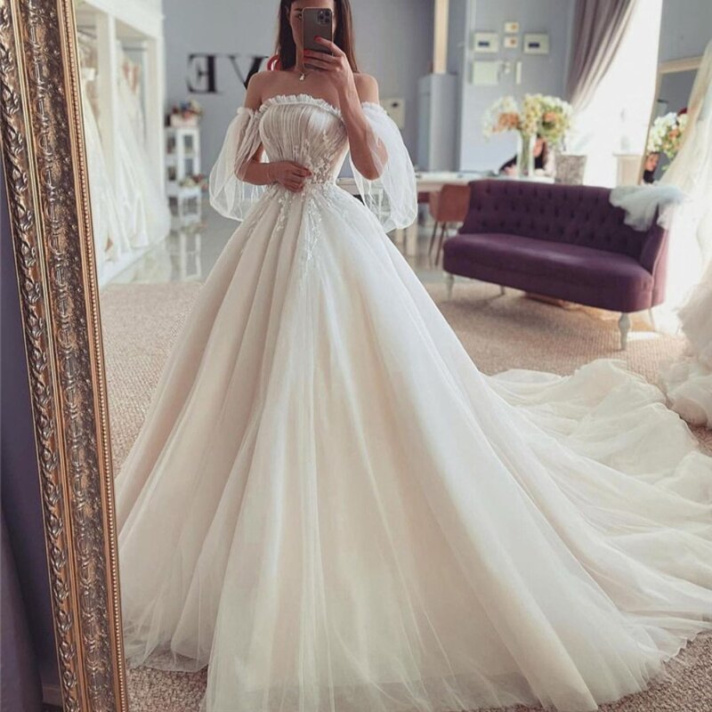 Gaun pernikahan bahu terbuka peri gaun pengantin panjang selantai renda antik putri lengan Puff gaun pengantin Boho Robe de Mariee