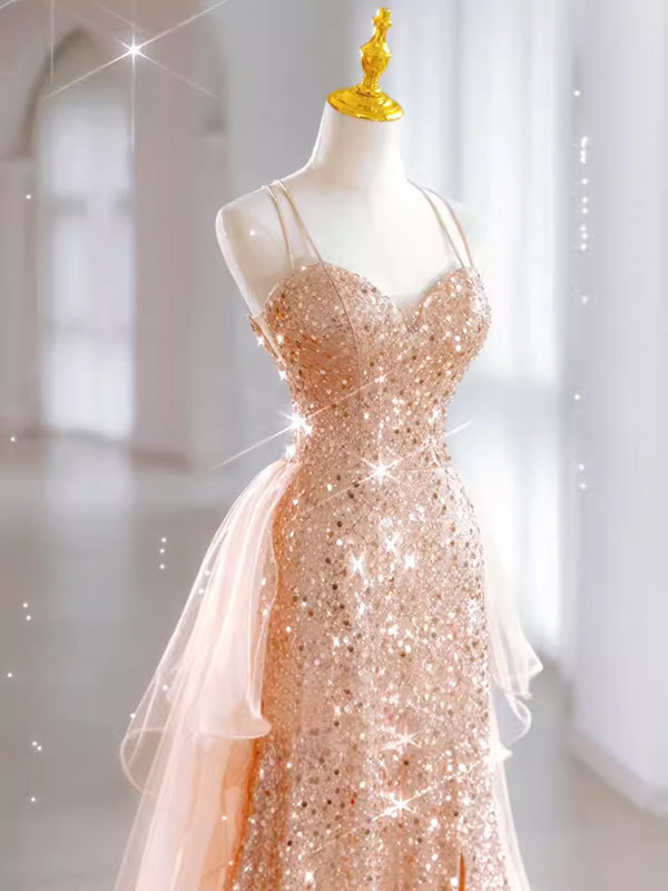 結婚式のドレス,タイトなスパンコールのVネックドレス,スパゲッティストラップ,スリット,フォーマル,長いチュールの列車,2024