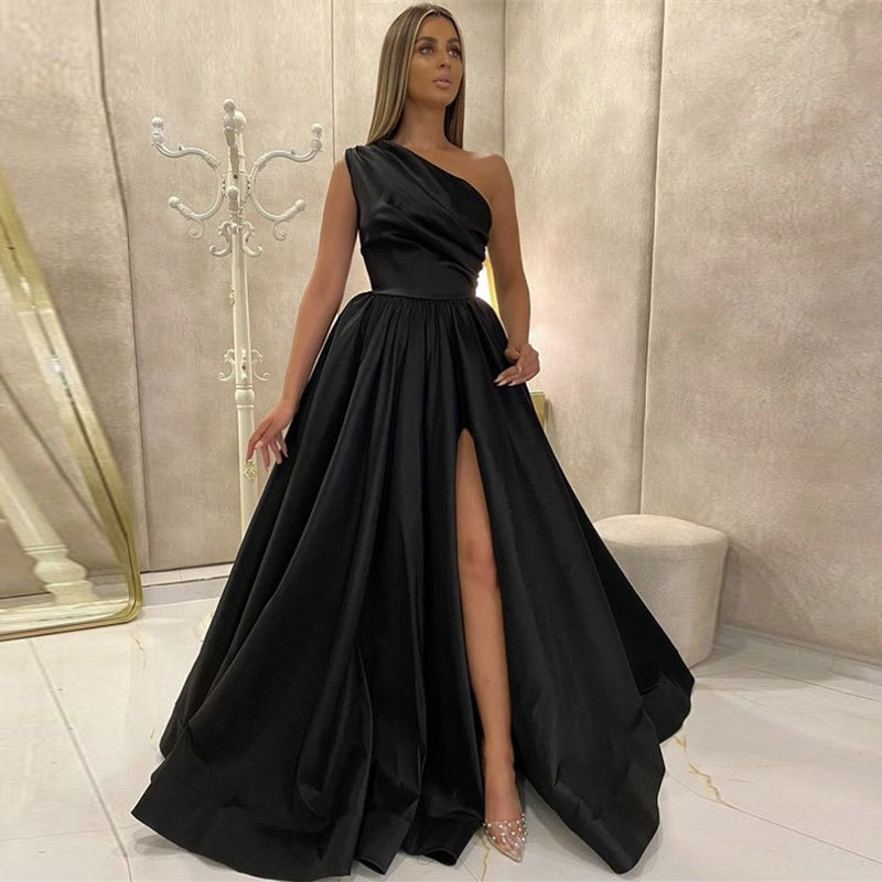 One Shoulder Satin Long Prom Dresses For Women Elegant A Line Formal Evening Dress Sexy Ball Gowns With Pleat Homecoming Dresses