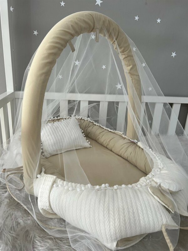 Luxus Design Babynest mit hand gefertigten Strick gewebe Moskito netz und Spielzeug Gerät