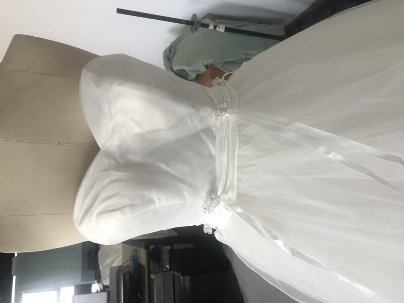 CloverBridal رخيصة 150 سنتيمتر طويل الملكي قطار رداء دي ماري 2022 جاهزة للشحن خصم بلورات تول فستان زفاف أبيض WDW009