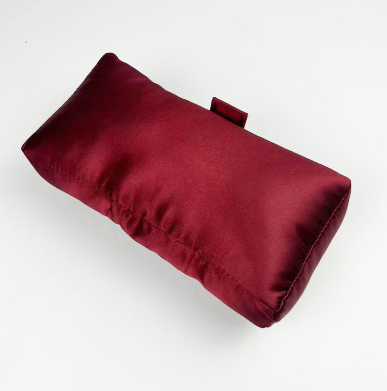 Bolso de mano de lujo hecho a mano para mujer, almohada moldeadora, bolso de mano, cojín