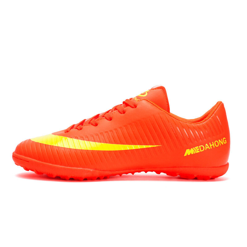 New Football Shoes Training Soccer Anti-slip Wear Running Boots Sneakers Spikes