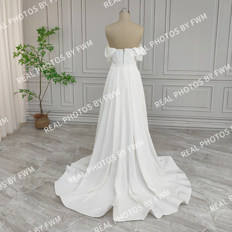 20056# Elegant Mermaid Soft Satin Wedding Dress Low Back Bridal Gown With Detachable Train For Women
