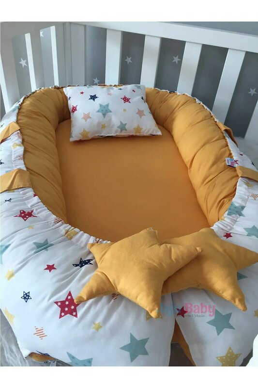 Babynest mixte jaune étoile, fait à la main, design de luxe