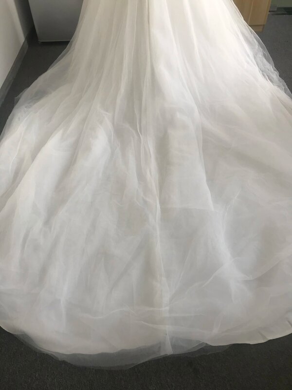 CloverBridal tanie 150CM długi królewski tren robe de mariée 2022 gotowy do wysyłki rabat kryształy tiul biała suknia ślubna WDW009