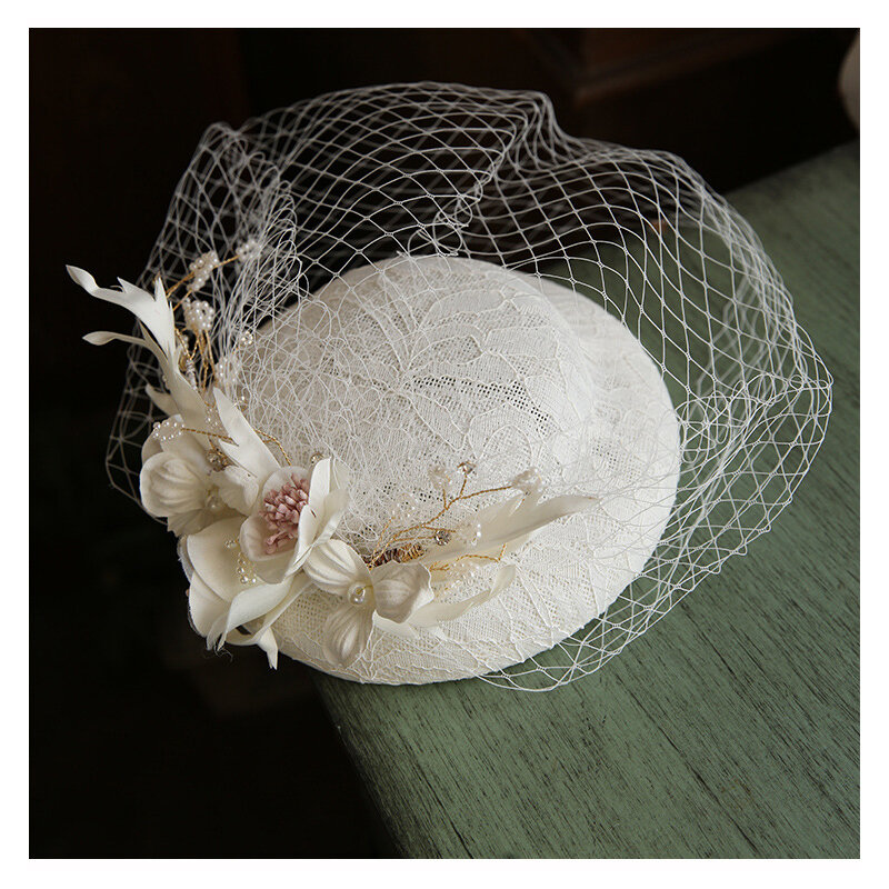 جديد الفرنسية الأبيض ريترو شبكة مينغ نظام قبعة علوية المرأة فستان الزفاف الملحقات