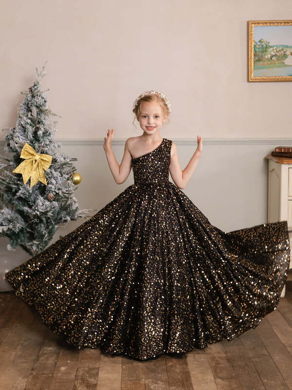 Girls One Shoulder Sparkle Sequins Tulle Flower Girl Dresses Simple Zipper Party Gown Dresses Kids Formal Wear Wedding Gowns