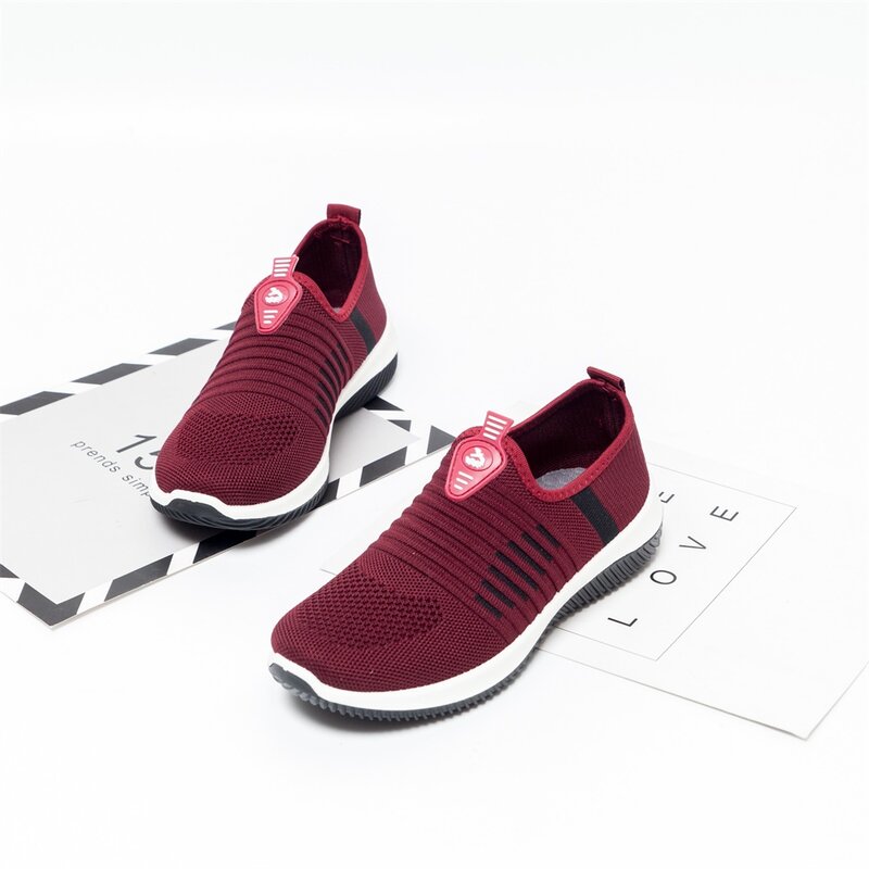 Women Flat Shoes Knitted Woman Casual Slip On Vulcanized Shoes Female Mesh Soft Breathable Women's Footwear For Ladies Sneaker