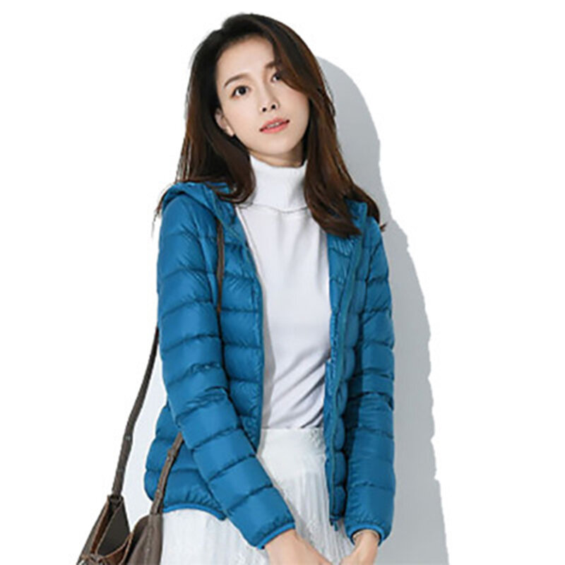 2023 женская мягкая осенне-зимняя ультратонкая Модная легкая пуховая куртка с капюшоном, Женская Корейская версия, теплая куртка, пальто