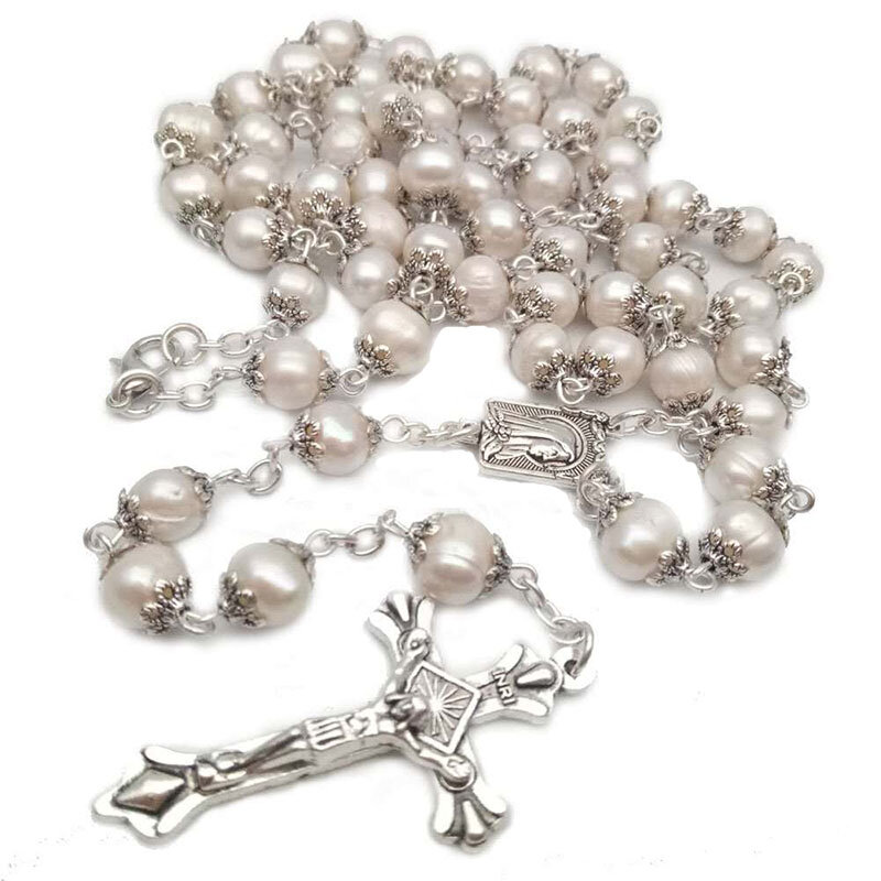 Kalung salib jarum melengkung kualitas tinggi rosario mutiara air tawar alami keagamaan dan dapat diberikan sebagai hadiah doa