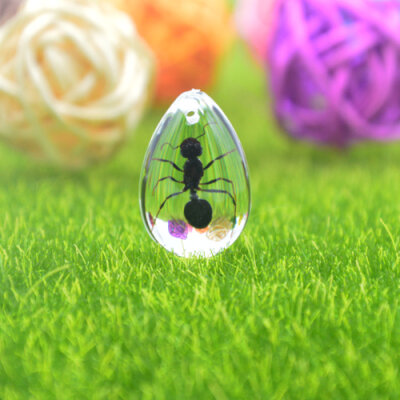 Krople akrylowe kształt próbki mrówek (około 1*2 cm) z otworem