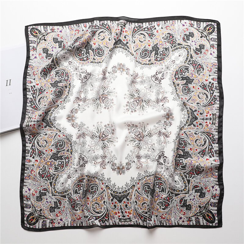 Pañuelo de seda satinada para la cabeza para mujer, Bandana de lujo con estampado de Cachemira, banda para el pelo, Fular, Hijab, chal, 70x70cm, 2021