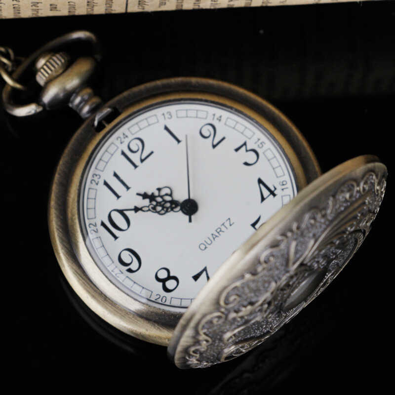 นาฬิกาควอทซ์ลายมังกรบรอนซ์จีนคลาสสิกพร้อมโซ่สร้อยคอจี้ย้อนยุคของขวัญนาฬิกา