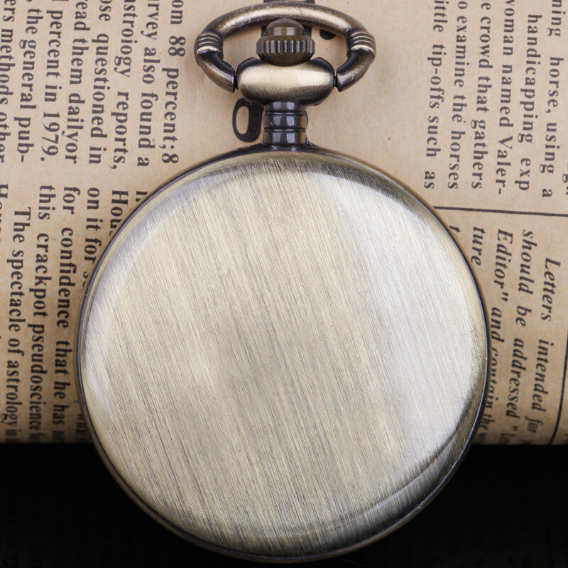 Antique Fashion Skeleton Pocket Watches Men Women Quartz Clock Bronze Train Design Stainless Steel Pocket Watch With Chain