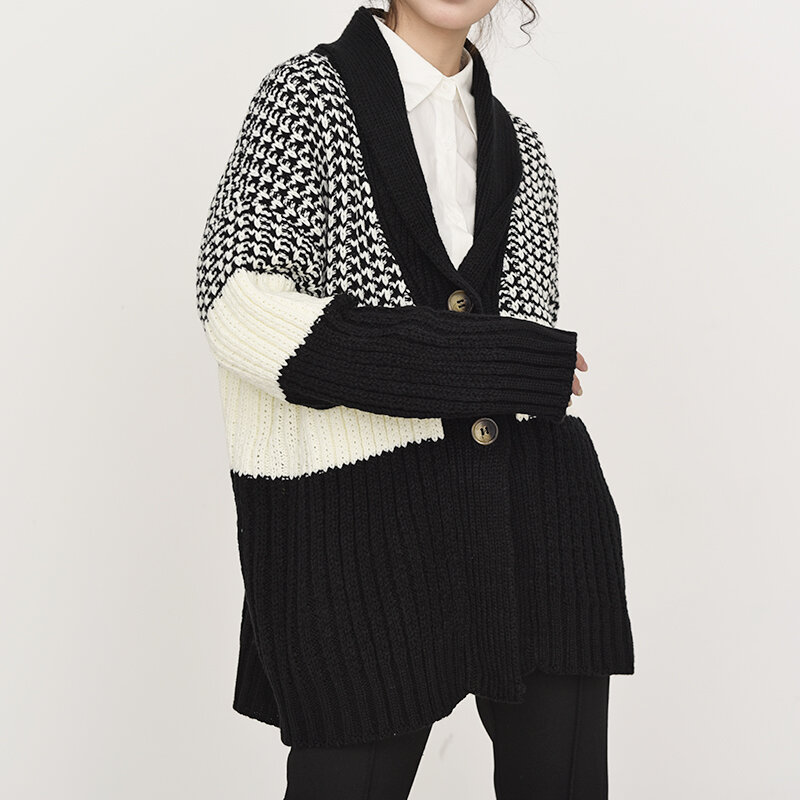 [EAM] клетчатый черный вязаный кардиган большого размера, свитер, свободный крой, v-образный вырез, длинный рукав, Женская Новая мода осень-зим...