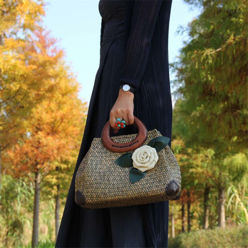 Bolso de paja de Tailandia de 31x21CM para mujer, bolso de mimbre tejido a mano, cuero PU, flores hechas a mano, bolso de mano de arte Retro, a6103