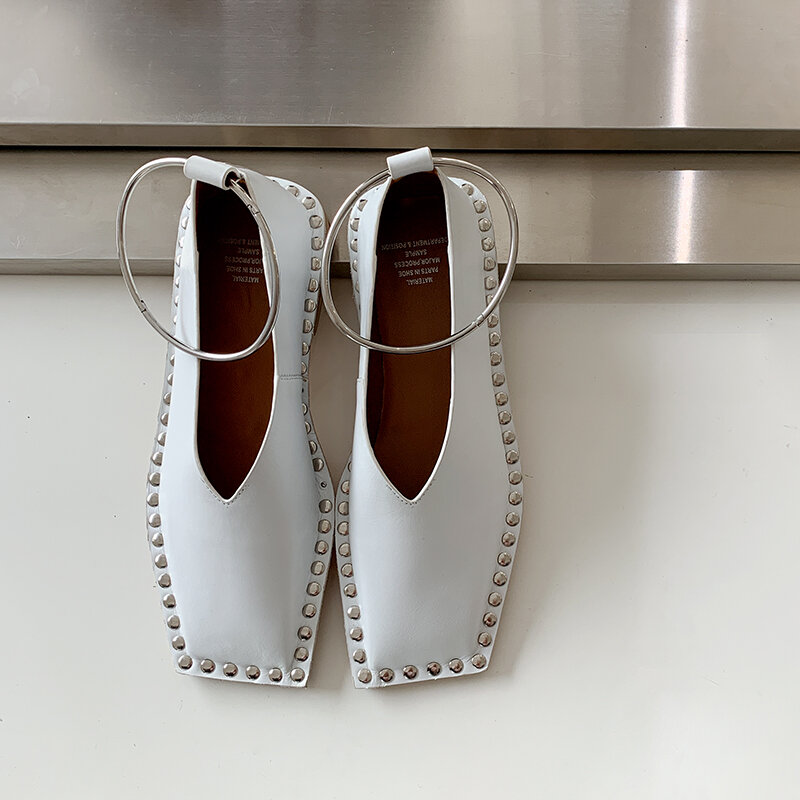 INS hot women pompy oryginalne skórzane buty 22-25cm długość moda osobowość kwadratowe toe buty z nitami spersonalizowany projekt