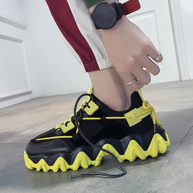 Zapatos informales de verano para hombre zapatillas cómodas de malla transpirables, deportivas, calzado para caminar al aire libre, color blanco y negro, 2020