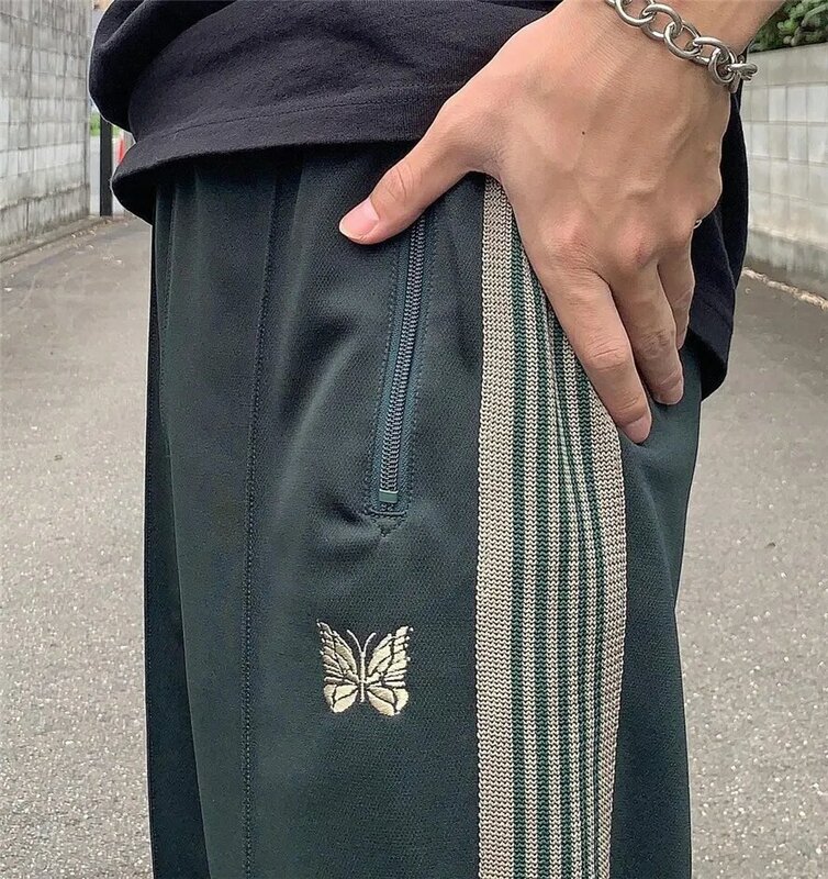 Blackish Green AWGE Needles pantaloni uomo donna 1:1 qualità ricamato farfalla Logo aghi pantaloni da pista pantaloni classici a righe