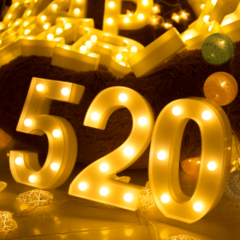 العربية رقم LED رسالة أضواء تضيء الحروف البلاستيكية البيضاء الدائمة معلقة ضوء ديكور الحفلات d91203