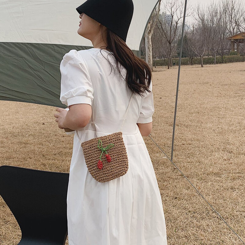 Primavera estate semplice tessuto corda di paglia donne piccole borse a tracolla moda ciliegia Decor Casual solido borsa a tracolla da donna