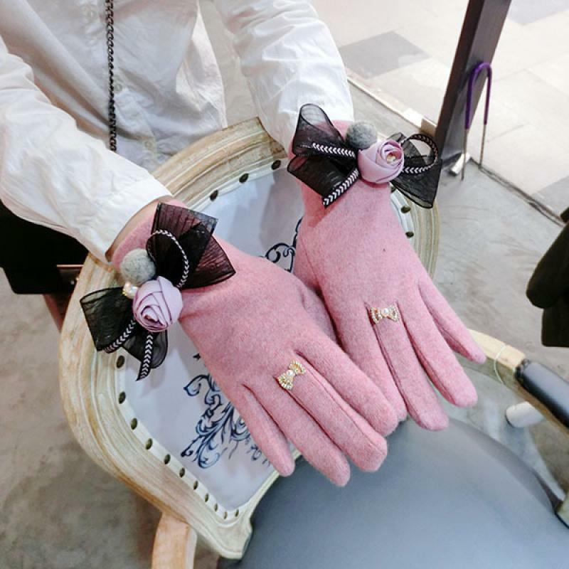Retro Kecil Dupa Angin Sederhana Wanita Camellia Wanita Sarung Tangan Musim Dingin Korea Mode Tebal Hangat Sarung Tangan Layar Sentuh