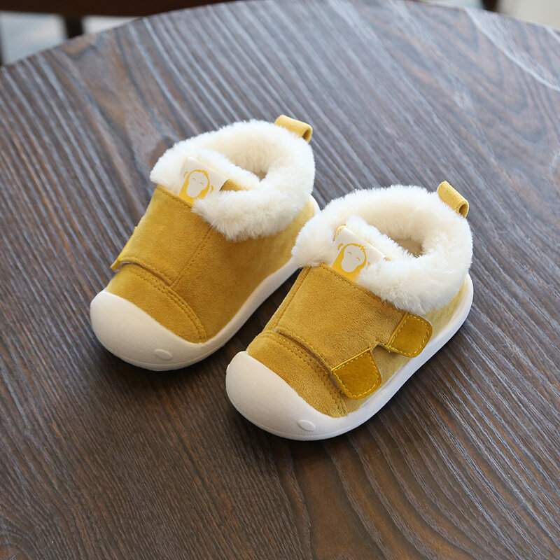 Botas de nieve de felpa para niños pequeños, zapatos antideslizantes de fondo suave, cómodos, cálidos, para exteriores, Invierno