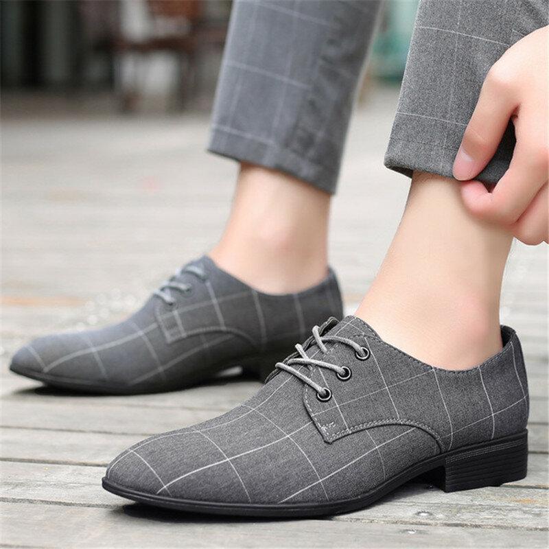 Men's Business Dress Pointy Plaid Black Shoes Breathable Formal Wedding Basic Shoes Men 2020 loafers Mens Canvas Concise Shoes