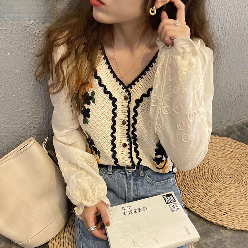 Koszule damskie z długim rękawem haft Vintage rozrywka koszulka z dekoltem v Student Harakuju Kawaii bluzki Retro koreański styl kobieca bluzka