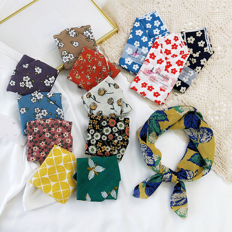 Frauen Mode Böhmen Drucken Bandana Neck Schal Floral Print Taschentuch Haar Bands Baumwolle und Leinen Kleinen Quadratischen Schal 55*55cm