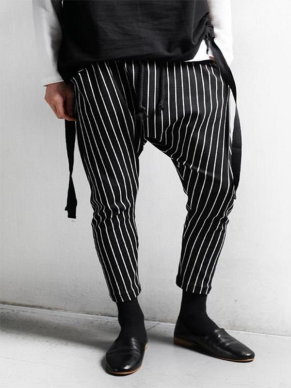남성 캐주얼 바지 새로운 Kua 가수 헤어 스타일리스트 스타일 패션 캐주얼 성격 줄무늬 패션 대형 교수형 가랑이 바지