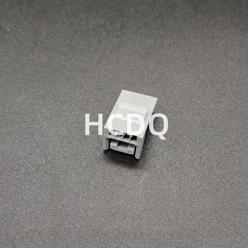 10 PCS Original and genuine 1473672-2 automobile connector plug housing supplied from stock