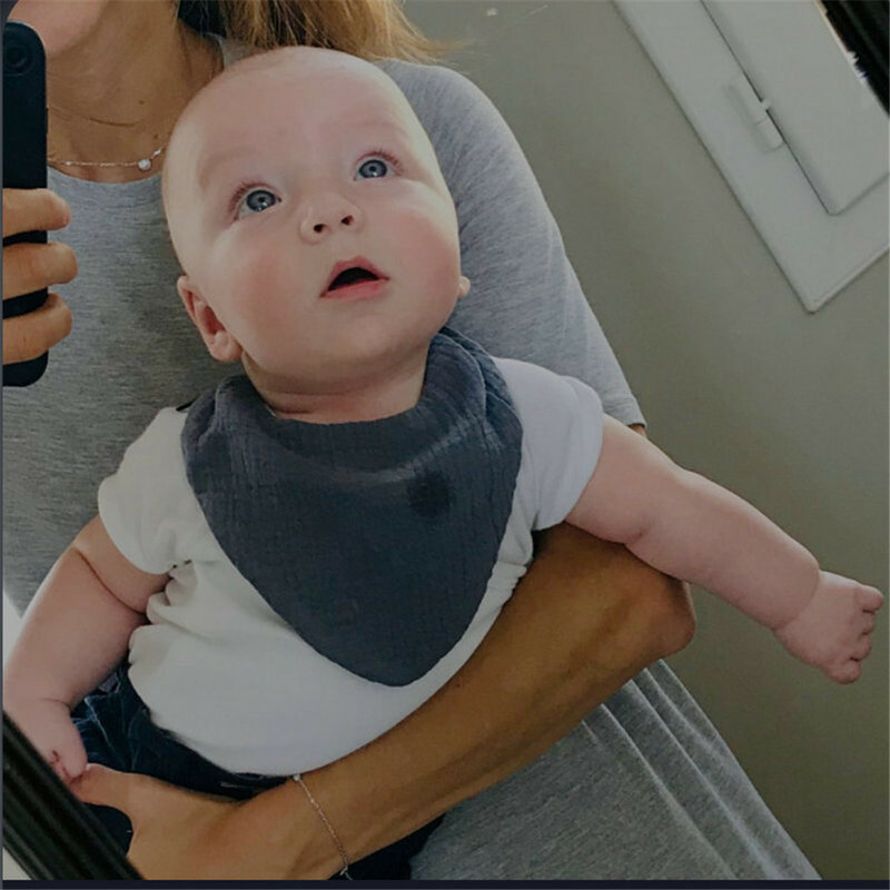 1Pc Baby Bibs Cotton Scarf Muslin Burp Cloth Bandana Newborn Accessories Bebes Toddler Snap Button Triangle Towel Feeding Bibs