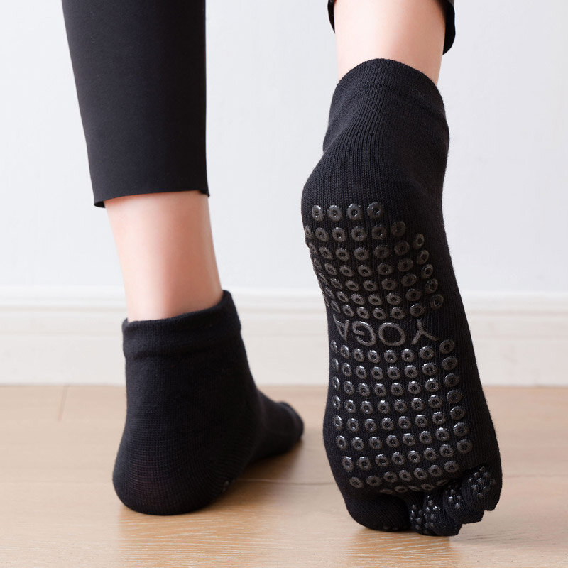 2023 Women Breathable Pilates Socks Anti-Slip Five Toe Yoga Socks Quick-Dry Cotton Ladies Ballet Dance Elasticity Fitness Socks