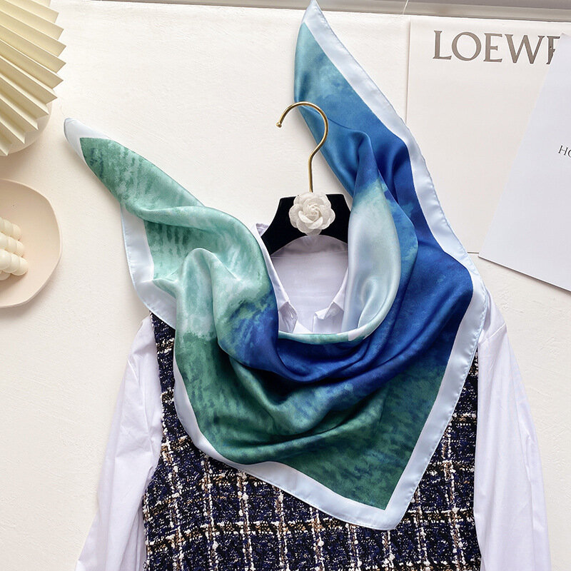 Europese En Amerikaanse Merk Designer Dames Luxe Vierkante Sjaal Mode Vrouwen Zijden Sjaal Beach Wrap