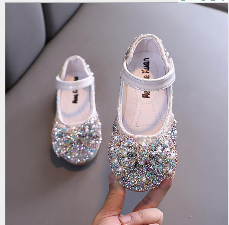 Zapatos planos de cuero para niños pequeños, con diamantes de imitación, para primavera y otoño, charol de PU con lazo de encaje