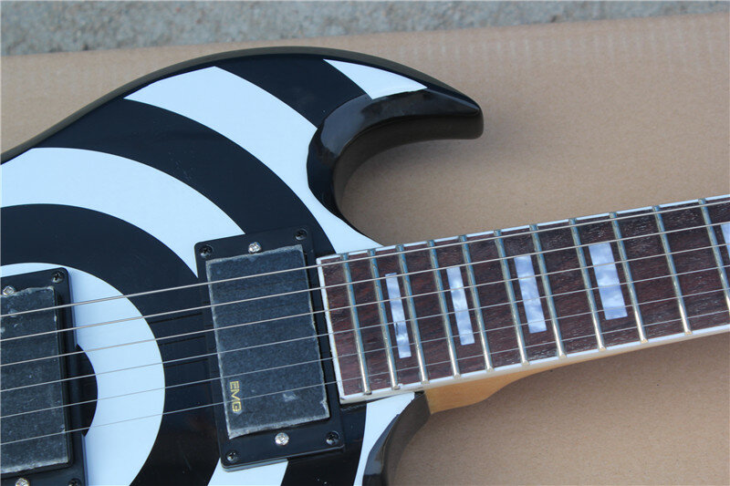 Do ponto ao ponto, a fábrica diretamente para a guitarra elétrica clássica de 6 cordas, aplique do círculo branco do corpo preto, deliv livre