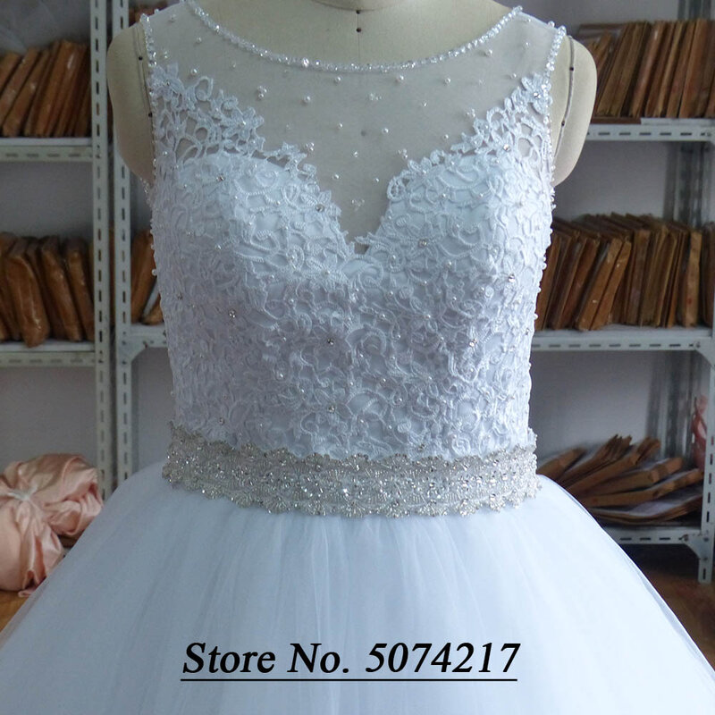 공주 웨딩 드레스 순수한 흰색 사용자 정의 만든 볼 가운 신부 드레스 레이스 아플리케 구슬 벨트