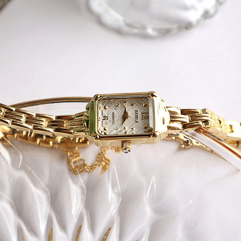 インポートされたトレンディな女性用時計,レジャー用の小さな流行の時計