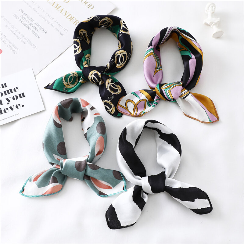 女性用シルクヘアスカーフ,小さな正方形のネックスカーフ,デザイナープリント,バンダナ,2022