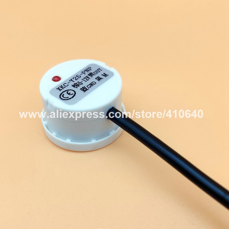 XKC-Y25-PNP หรือ Liquid ระดับ Contactless Liquid เครื่องตรวจจับด้านนอกยึดระดับ Sensor PNP Output DC 5ถึง12 V