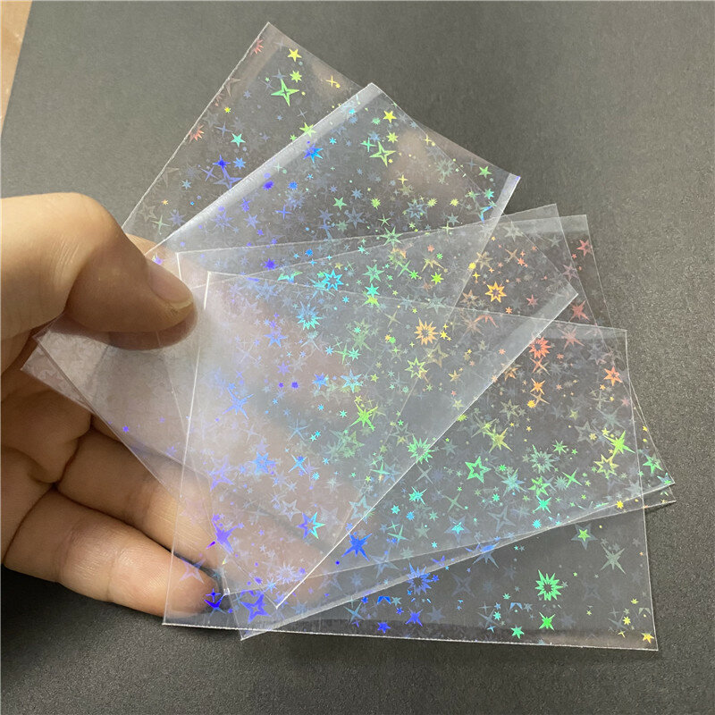 50 Buah/Lot 65*90MM Bintang Kecil Laser Berkedip Pelindung Lengan Kartu untuk YGO Pemegang Kartu Holografik Foil Film Pelindung