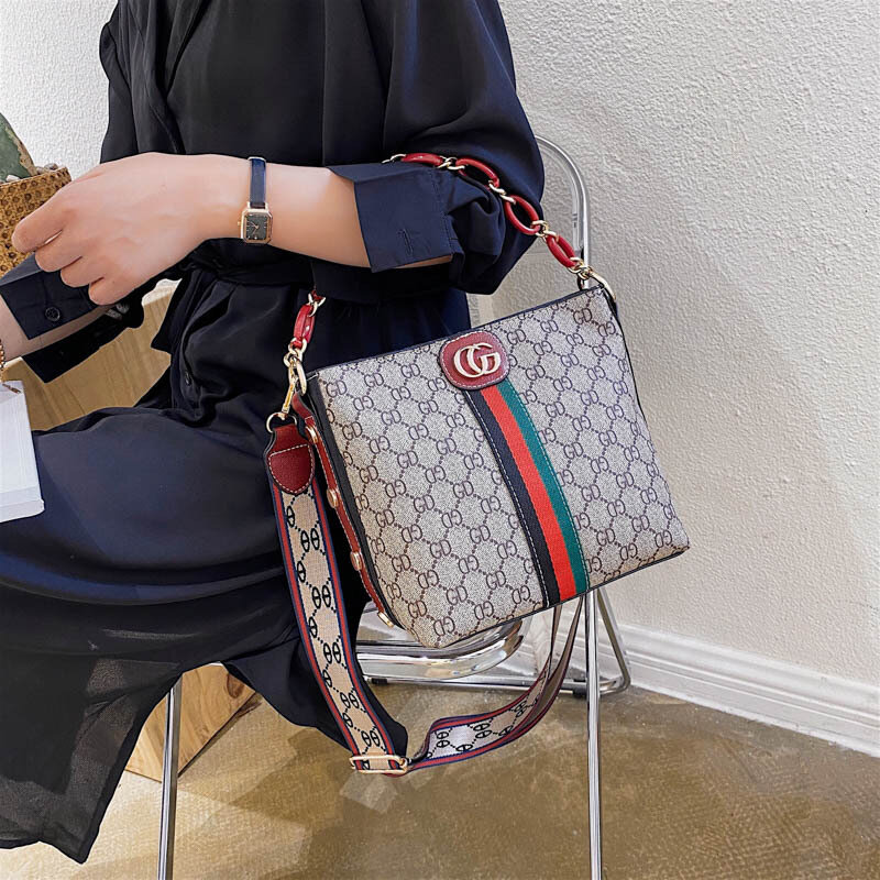 Женские сумки, новинка 2020, широкополосная сумка через плечо, корейская модная универсальная сумка-мешок через плечо
