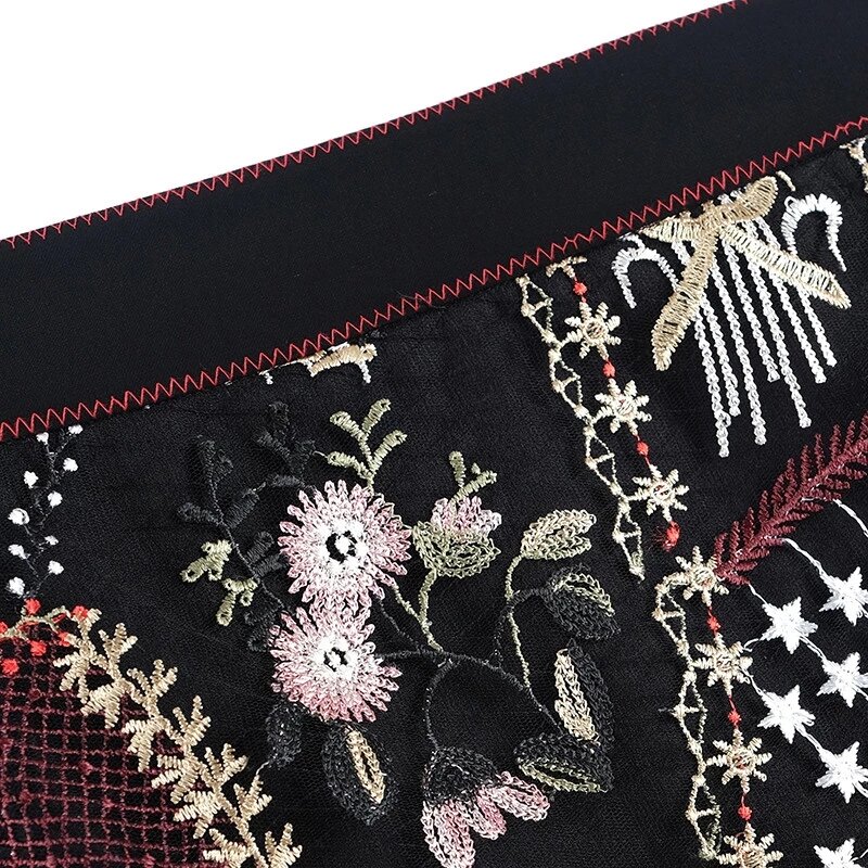 2023 Two piece Set women Short sleeve beading Black T-shirt+Mesh embroidery flowers Skirt 2pcs Sets Vintage high waist skirt set